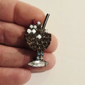 Serendipity Frozen Hot Chocolate Brooch